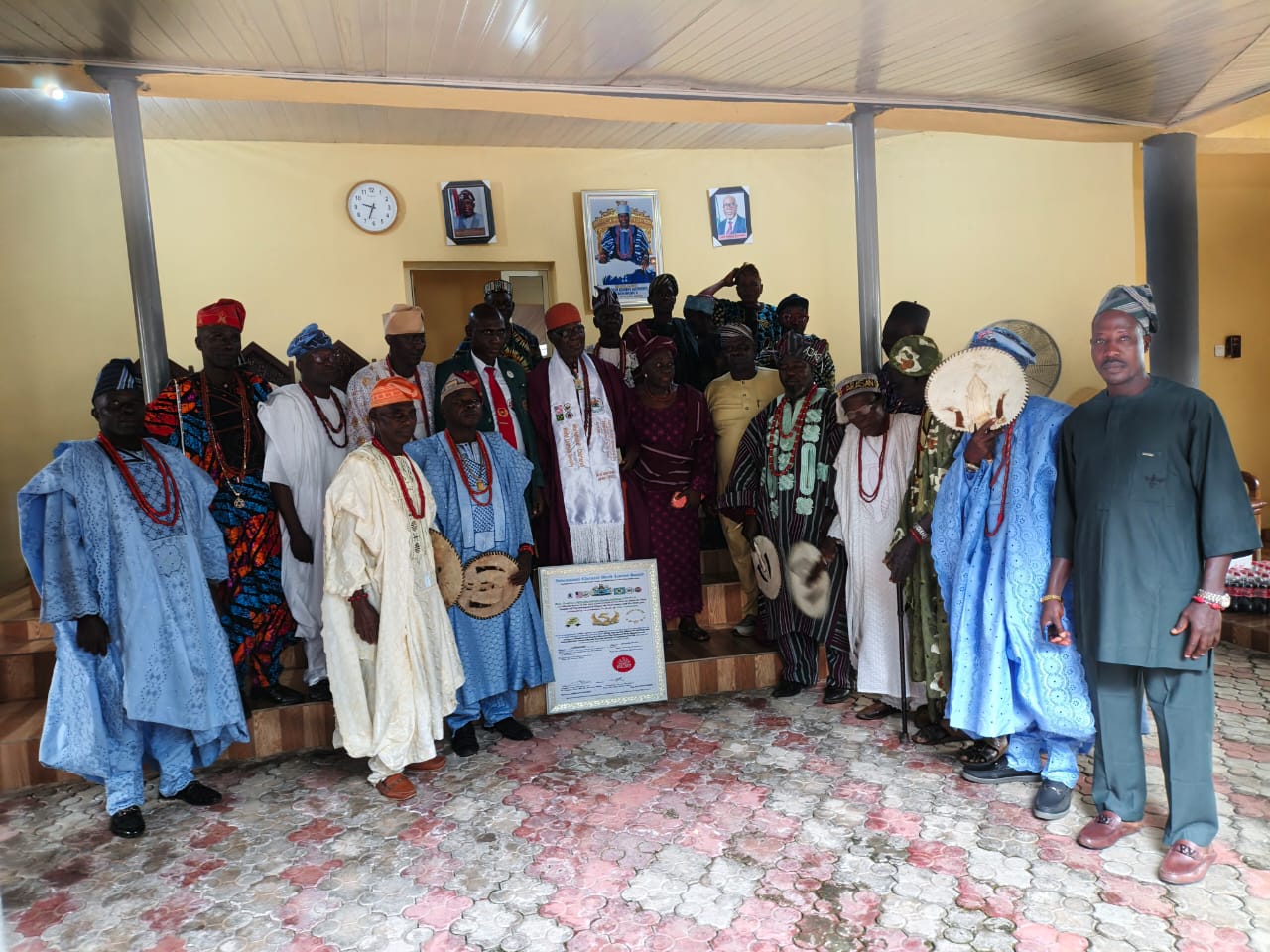 World Encyclopidia (10)