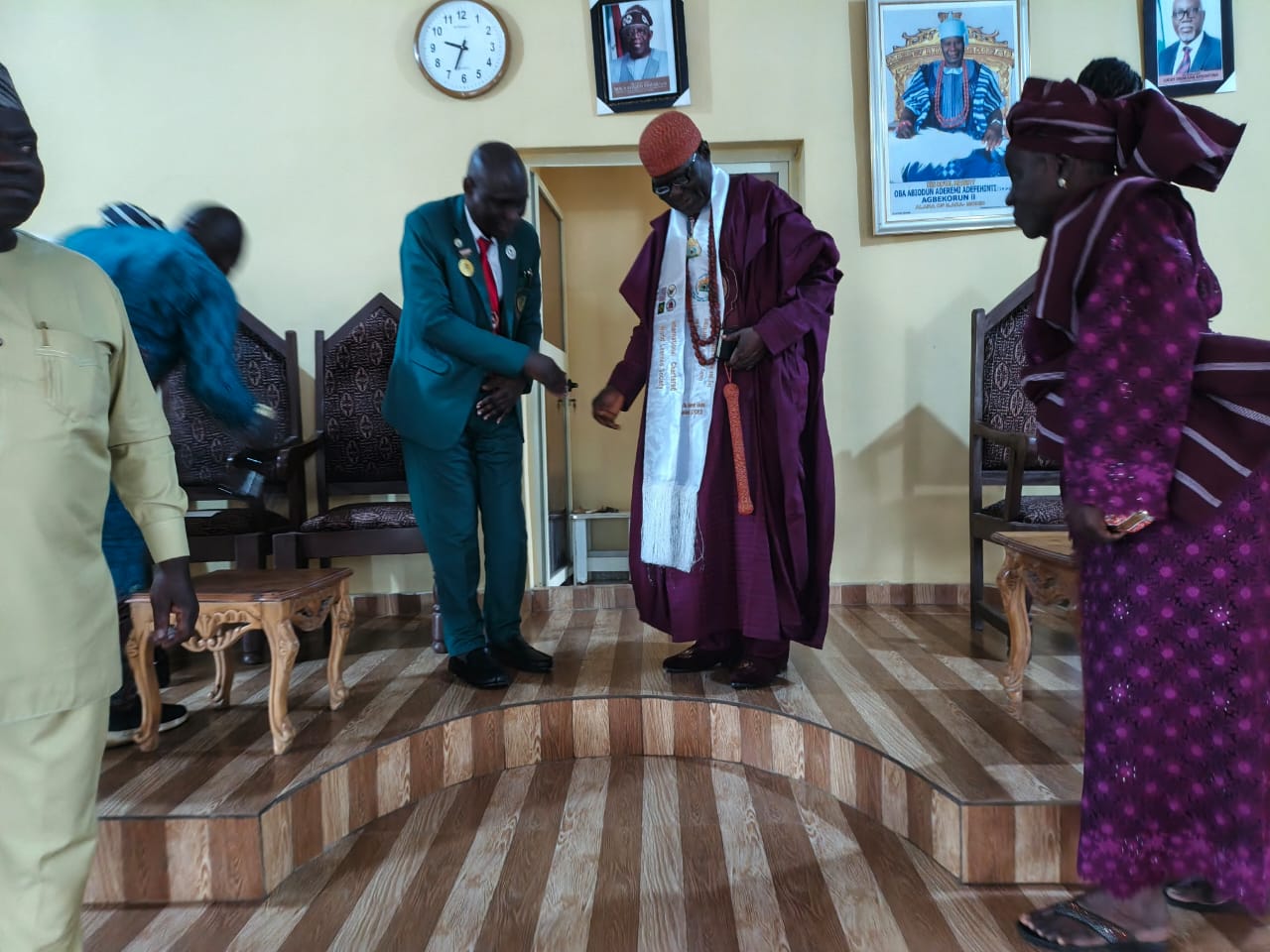 World Encyclopidia (15)