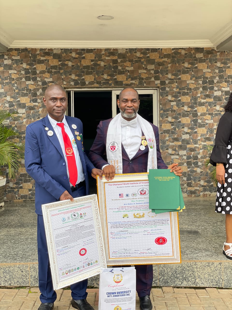 World Encyclopidia (17)