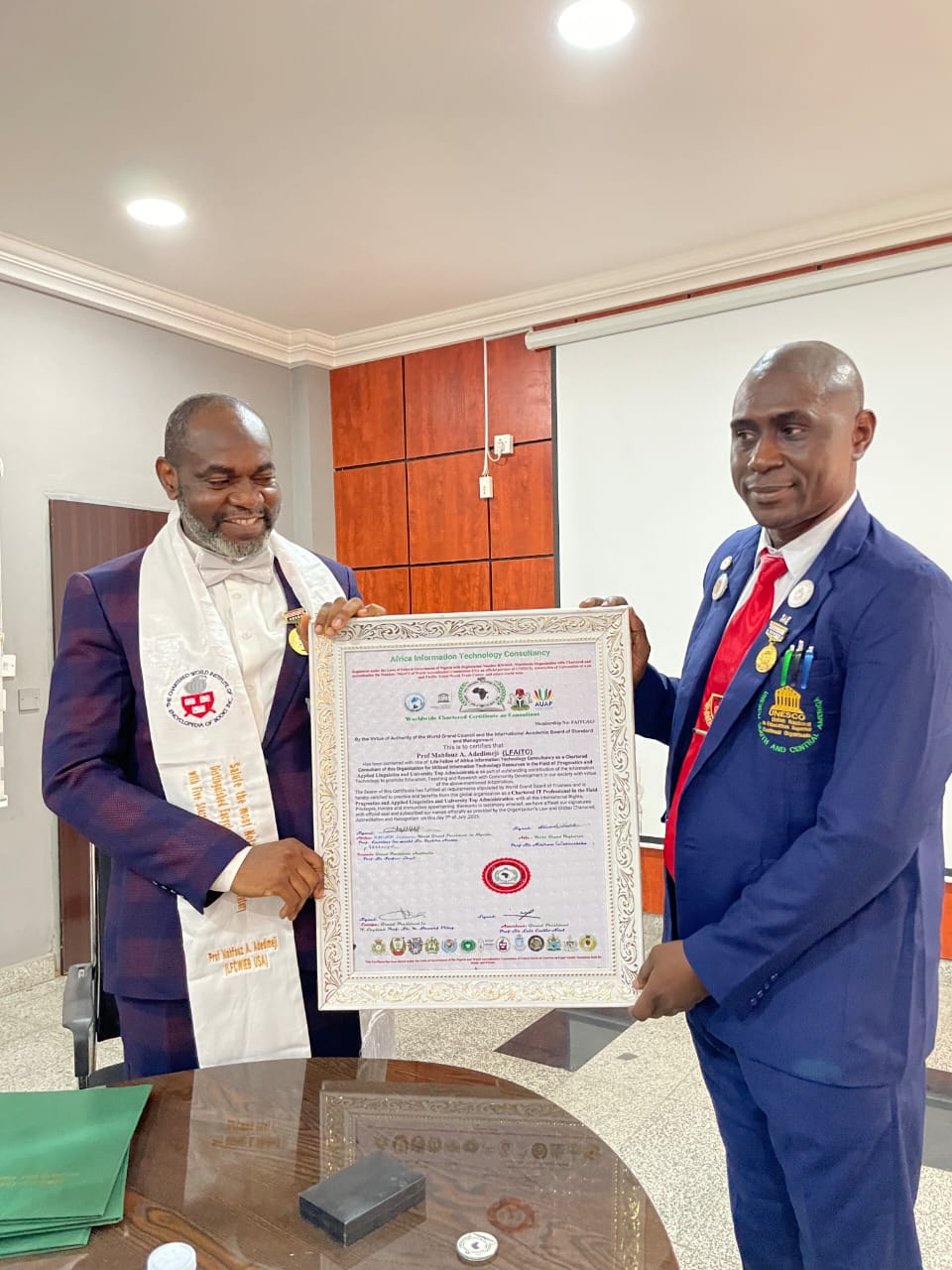 World Encyclopidia (27)