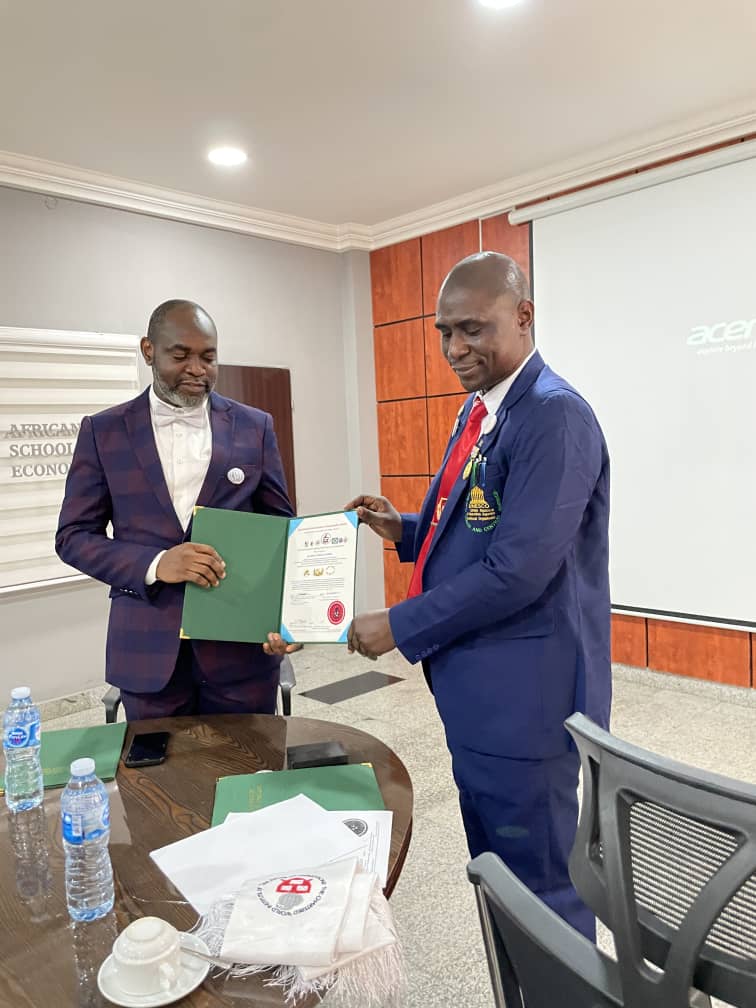 World Encyclopidia (36)